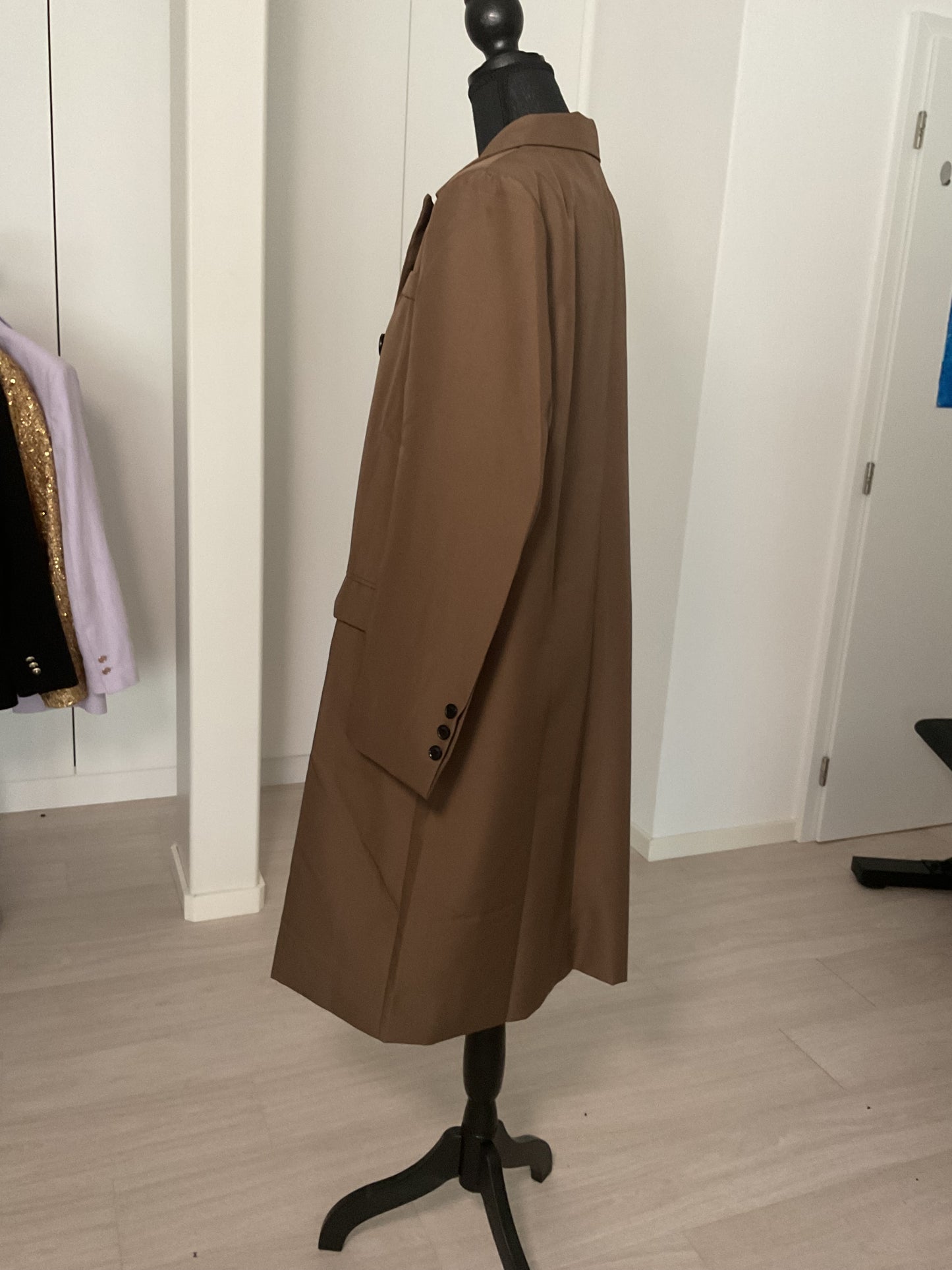 Mantello leggero marrone