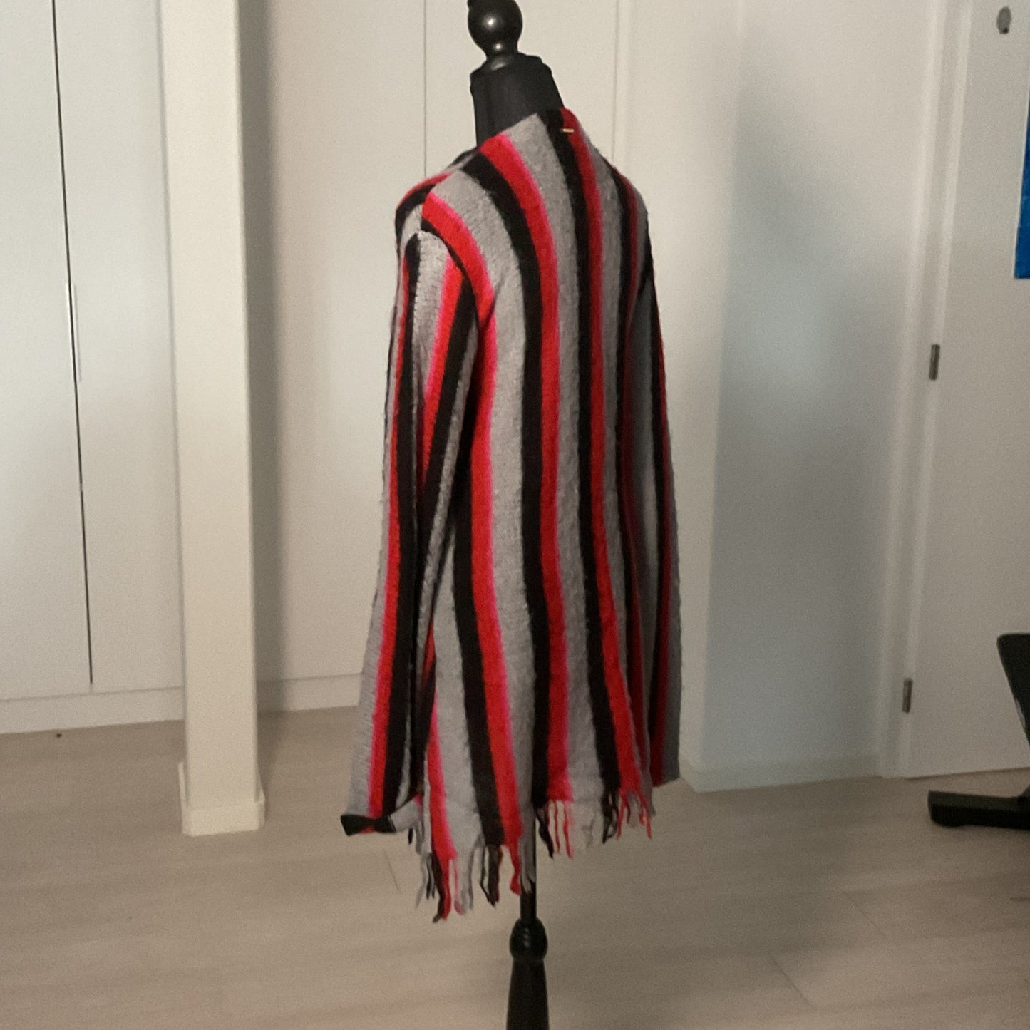 Bellissimo Cardigan di lana ANNARITA