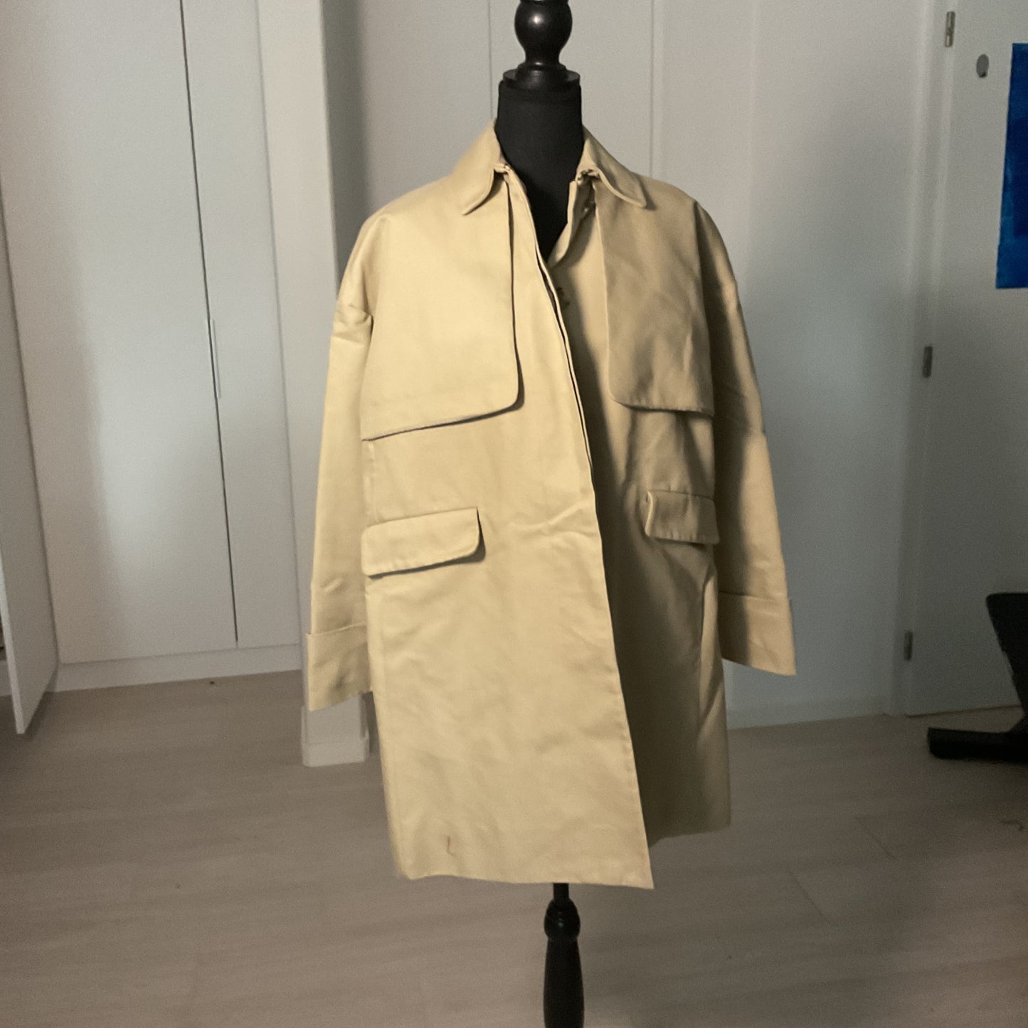 Impermeabile beige