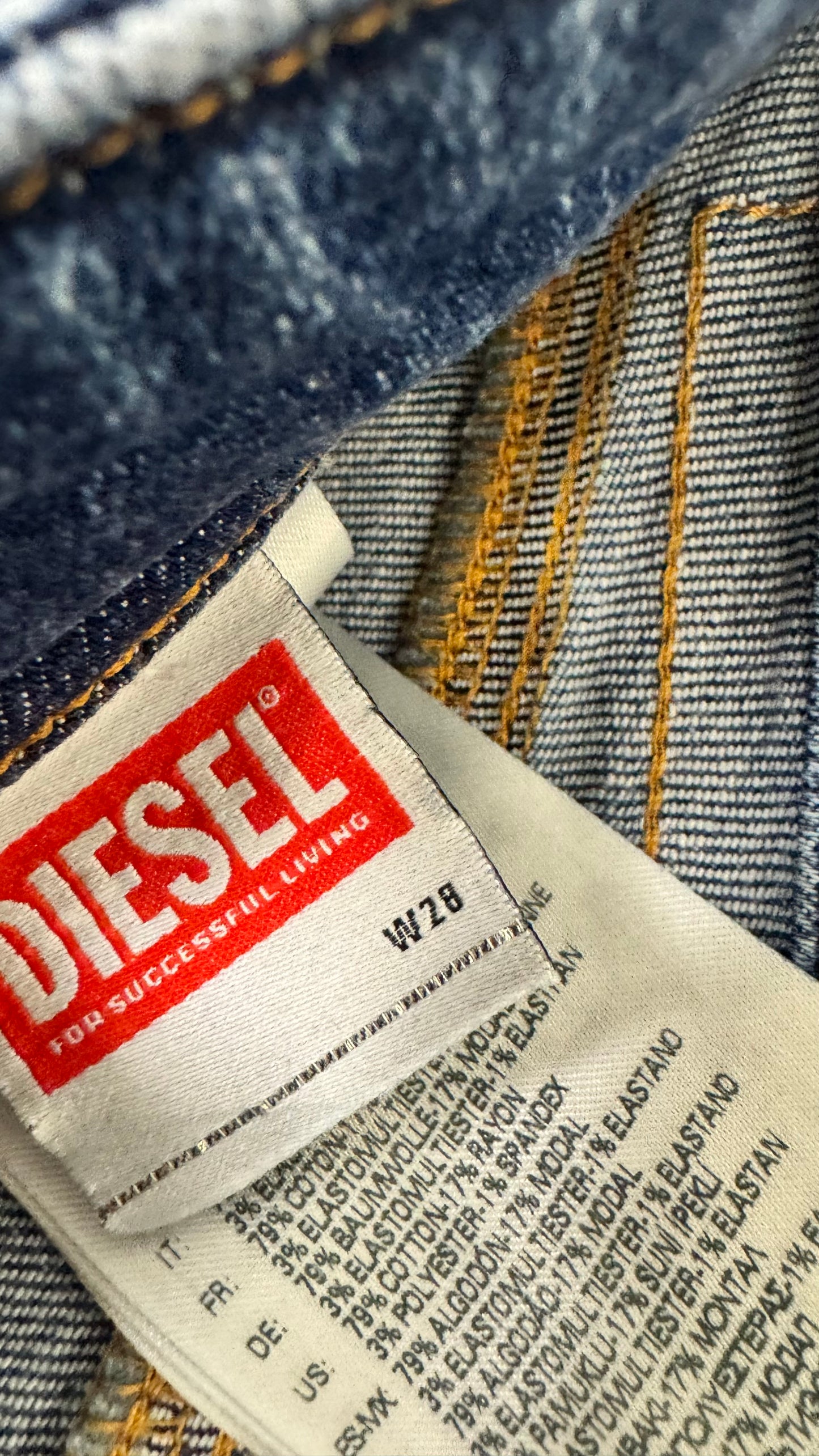 Jeans vari
